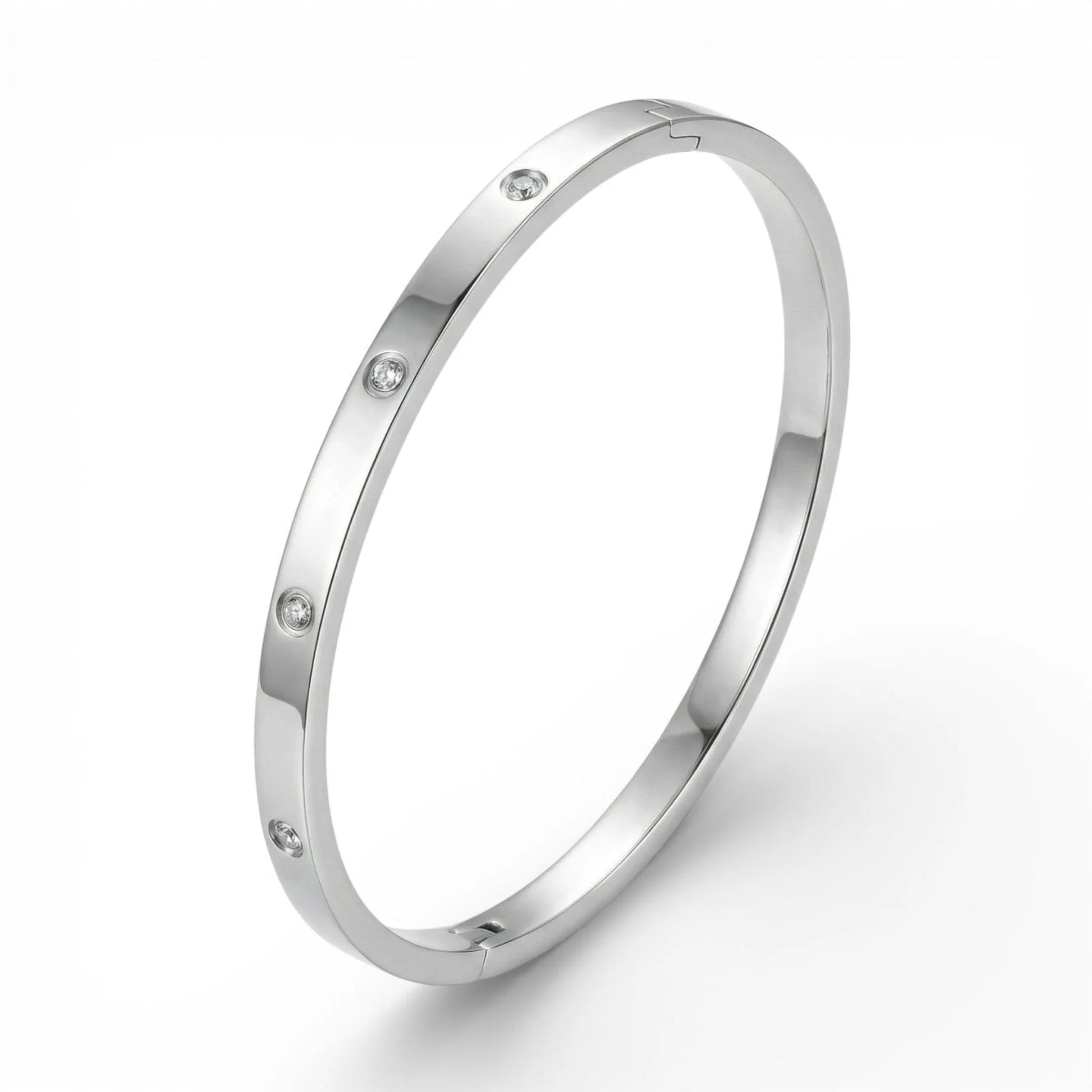 Ezüst verzió: Ovális nemesacél bangle karkötő ezüst színben kristályokkal